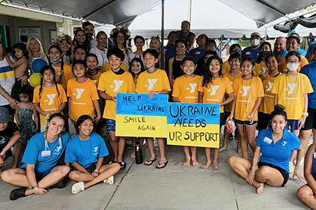 youth holding a fundraiser for ukraine